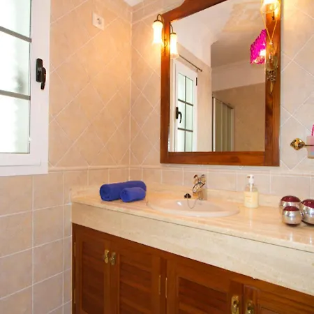 Joanne - 4 Bedroom - Wifi&air Conditioning - Perfect For Families