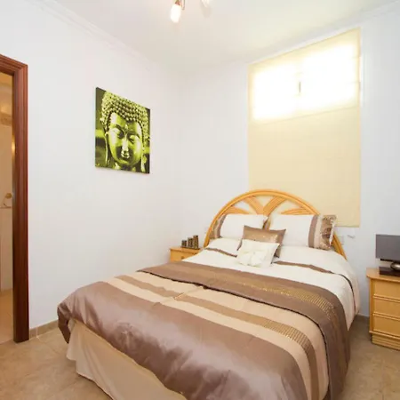 Villa Joanne - 4 Bedroom - Wifi&air Conditioning - Perfect For Families Puerto del Carmen (Lanzarote)