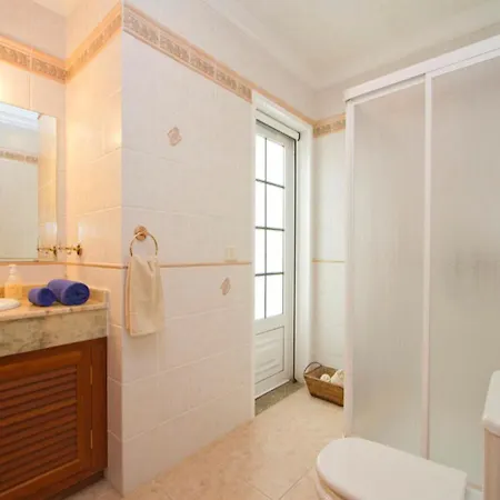 Joanne - 4 Bedroom - Wifi&air Conditioning - Perfect For Families